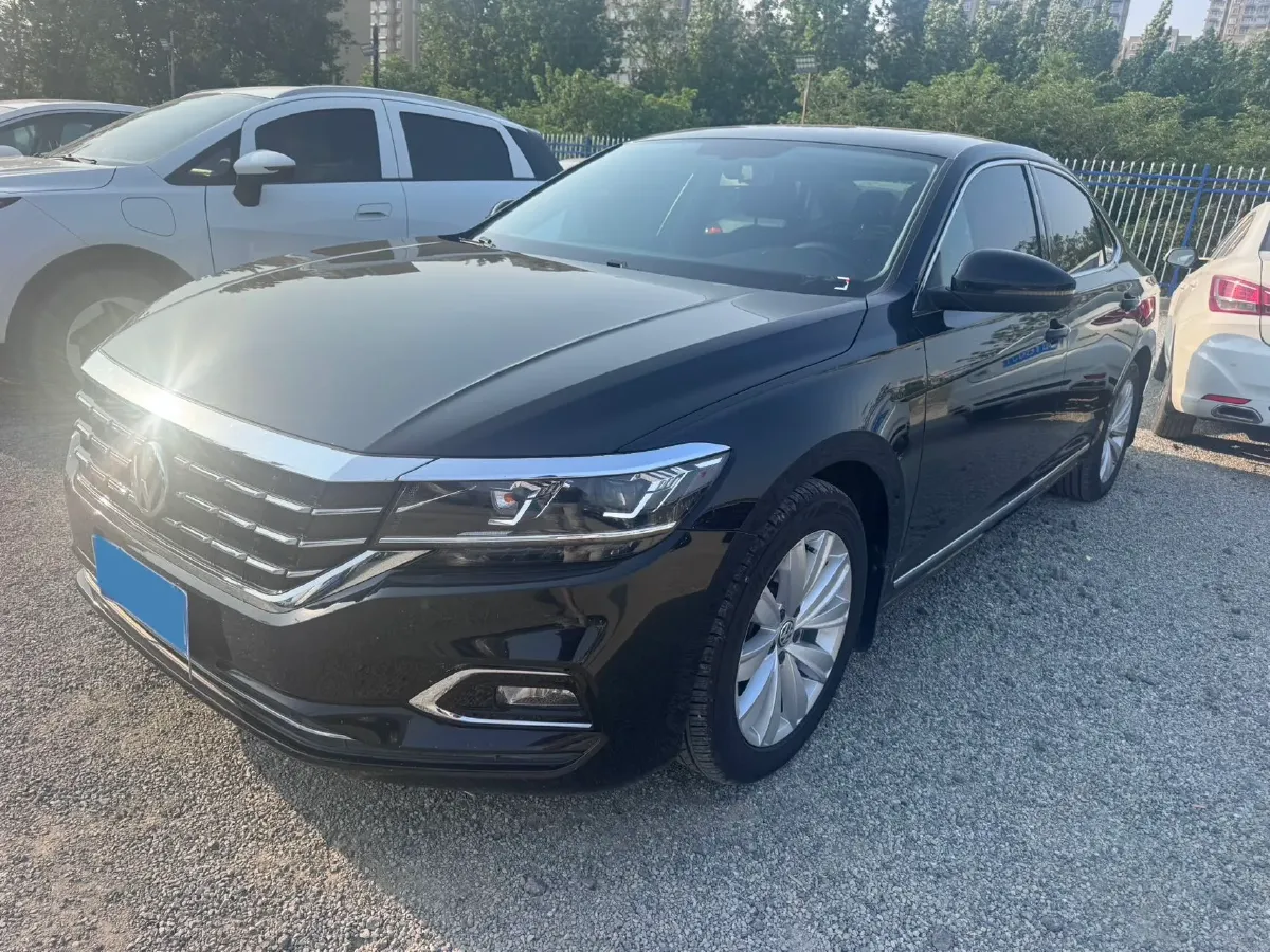 2019 Volvo V40 1.5T 152HP L4 6AT,autocango,china used car exporter,china ev exporter,chinese used car exporter,chinese used ev exporter