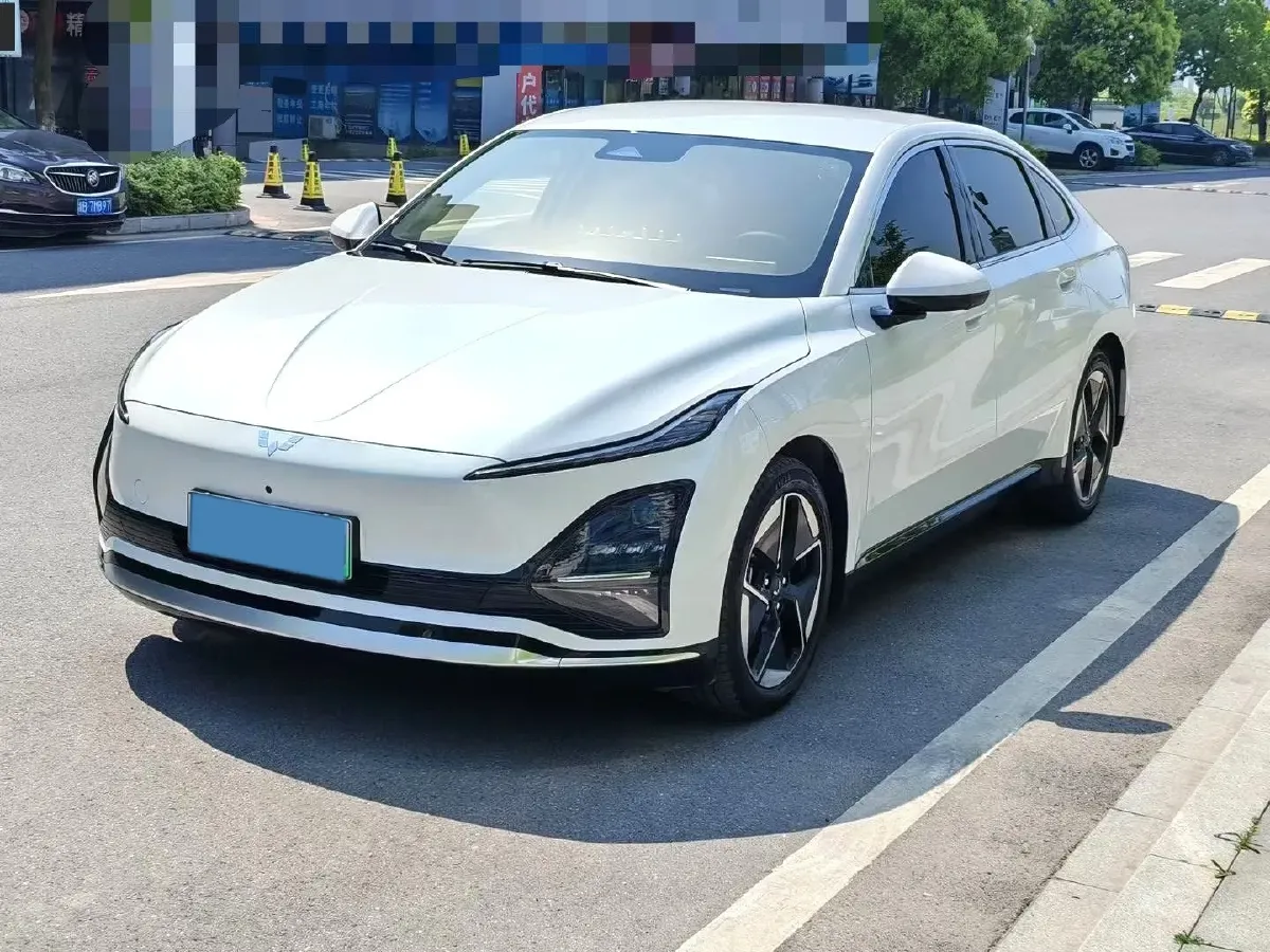 2024 WuLing XingGuang BEV 54.5KWH,autocango,china used car exporter,china ev exporter,chinese used car exporter,chinese used ev exporter