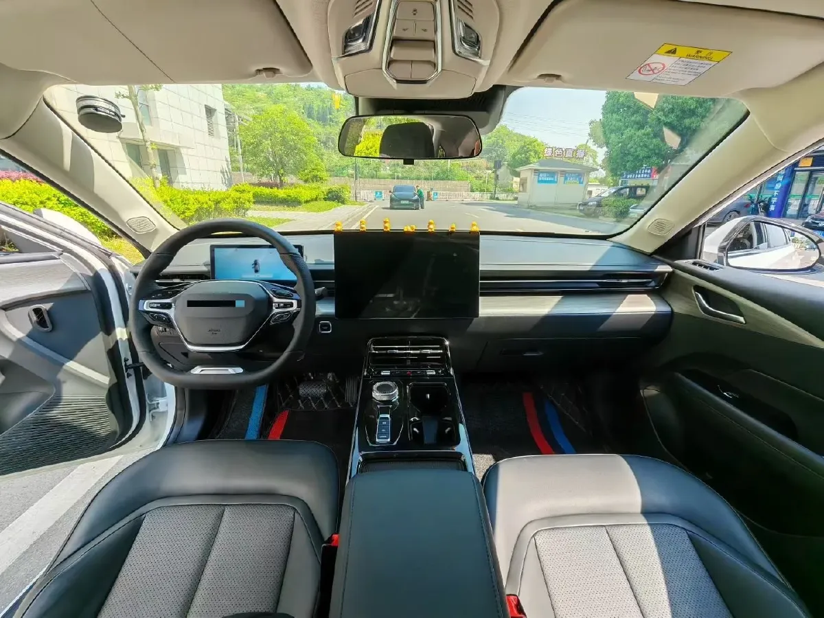 2024 WuLing XingGuang BEV 54.5KWH,autocango,china used car exporter,china ev exporter,chinese used car exporter,chinese used ev exporter