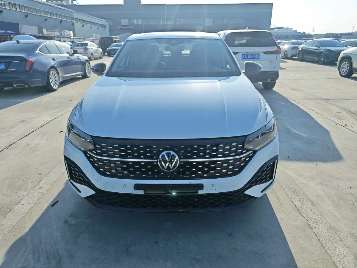 2024 Volkswagen Lavida 1.5T 160HP L4 7DCT,autocango,china used car exporter,china ev exporter,chinese used car exporter,chinese used ev exporter