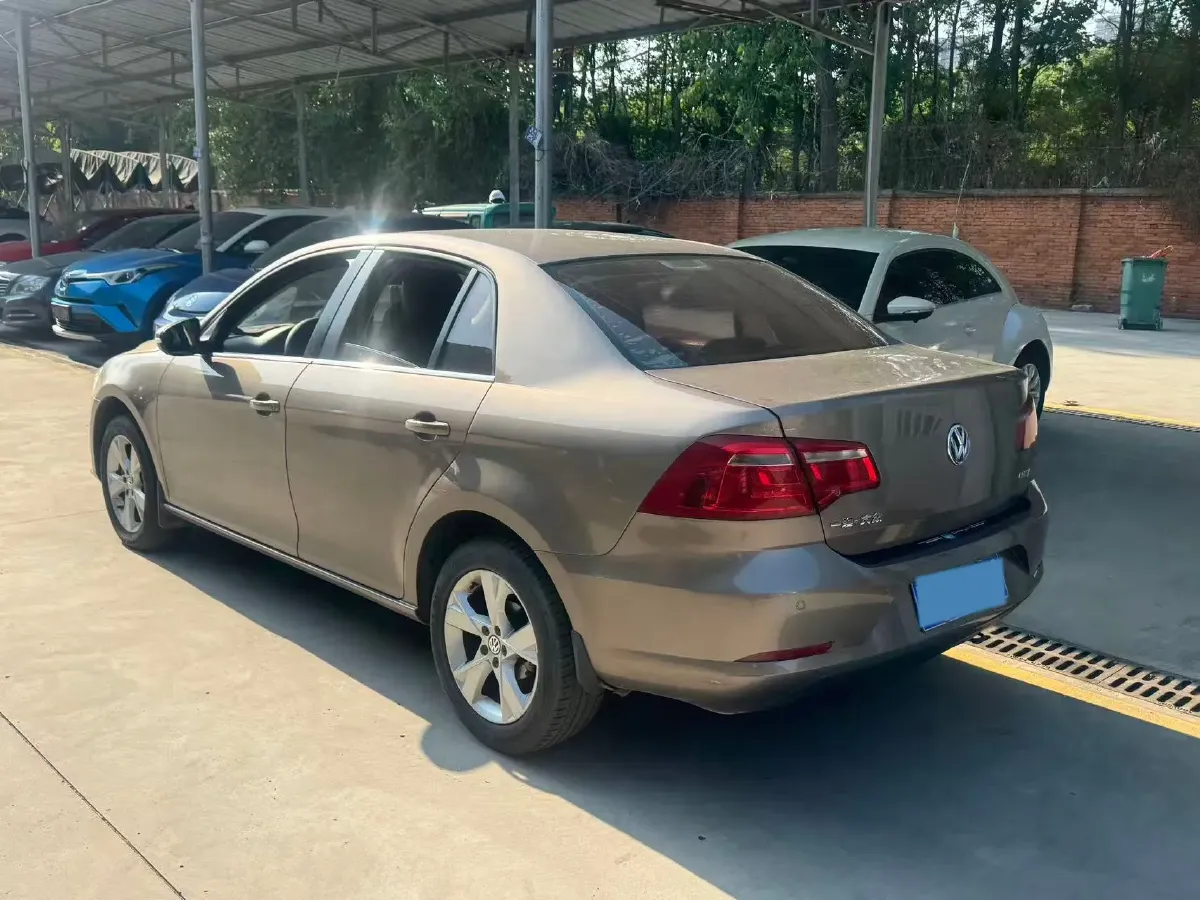 2013 Volkswagen Bora 1.6L 105HP L4 6AT,autocango,china used car exporter,china ev exporter,chinese used car exporter,chinese used ev exporter