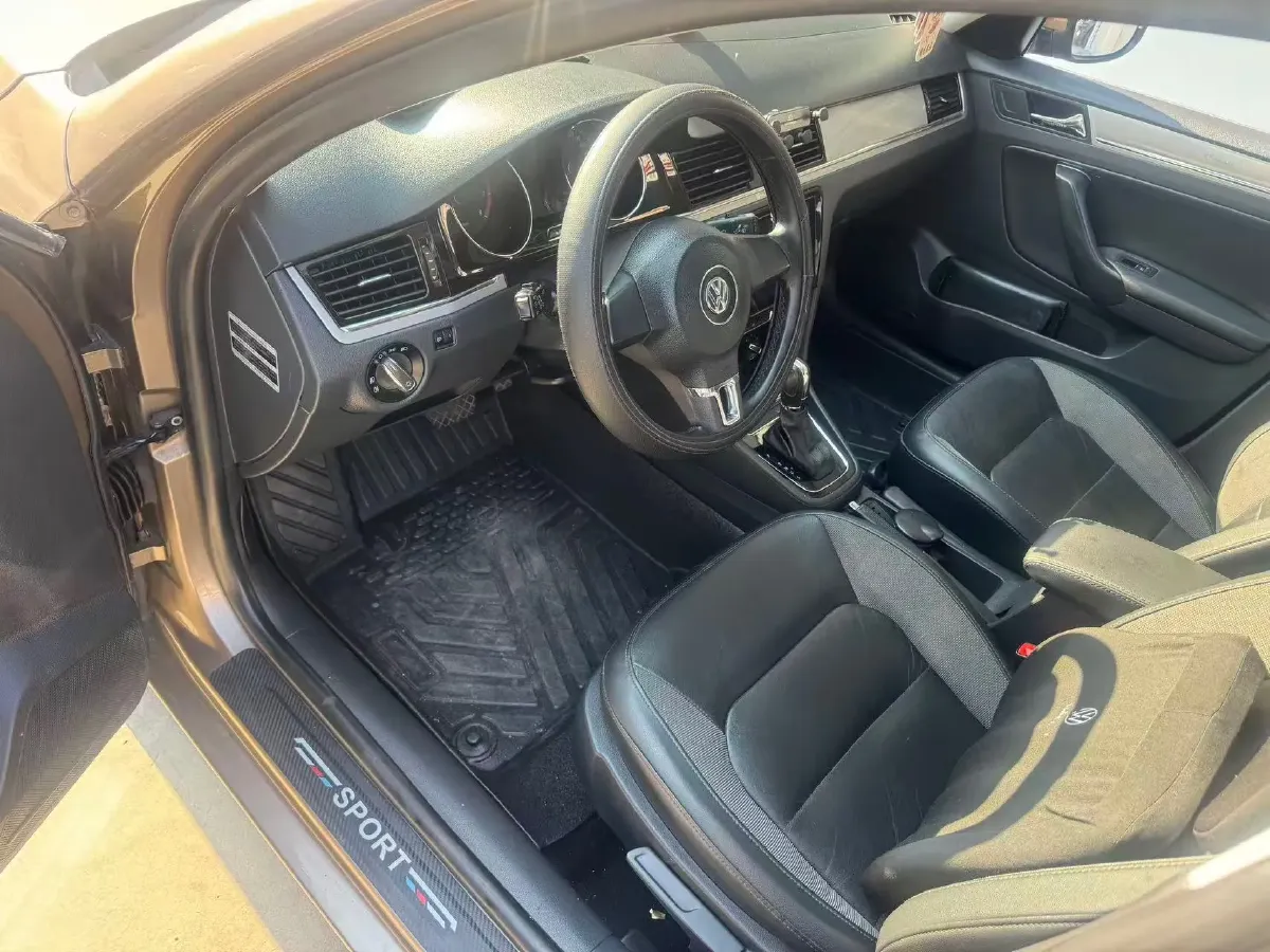 2013 Volkswagen Bora 1.6L 105HP L4 6AT,autocango,china used car exporter,china ev exporter,chinese used car exporter,chinese used ev exporter