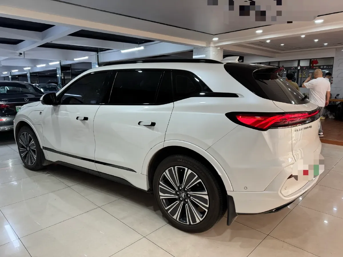 2023 Buick EnvisionPlus 1.5T 211HP L4 9AT,autocango,china used car exporter,china ev exporter,chinese used car exporter,chinese used ev exporter