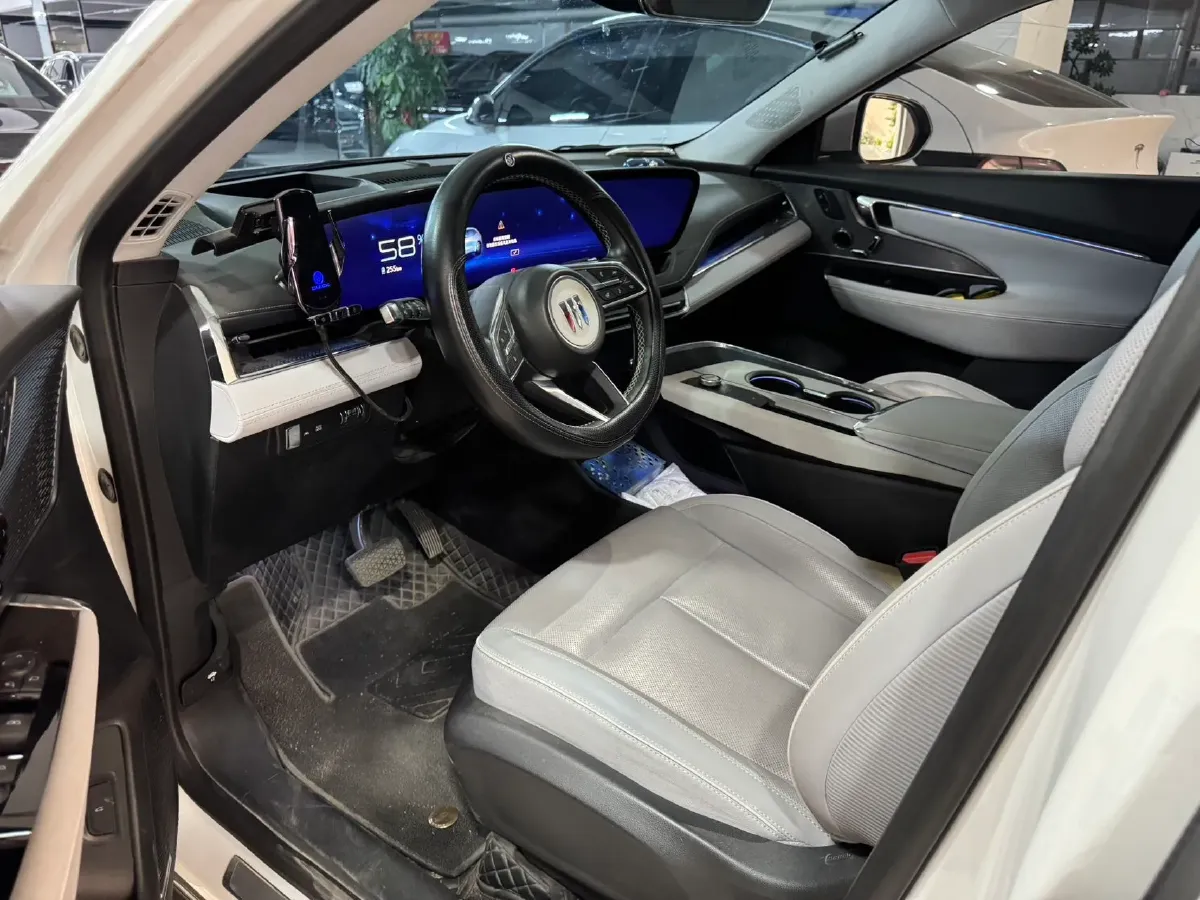 2023 Buick EnvisionPlus 1.5T 211HP L4 9AT,autocango,china used car exporter,china ev exporter,chinese used car exporter,chinese used ev exporter