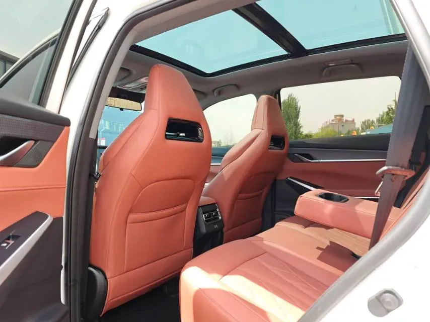 2024 ChangAn CS75 Plus 1.5T 188HP L4 8AT,autocango,china used car exporter,china ev exporter,chinese used car exporter,chinese used ev exporter