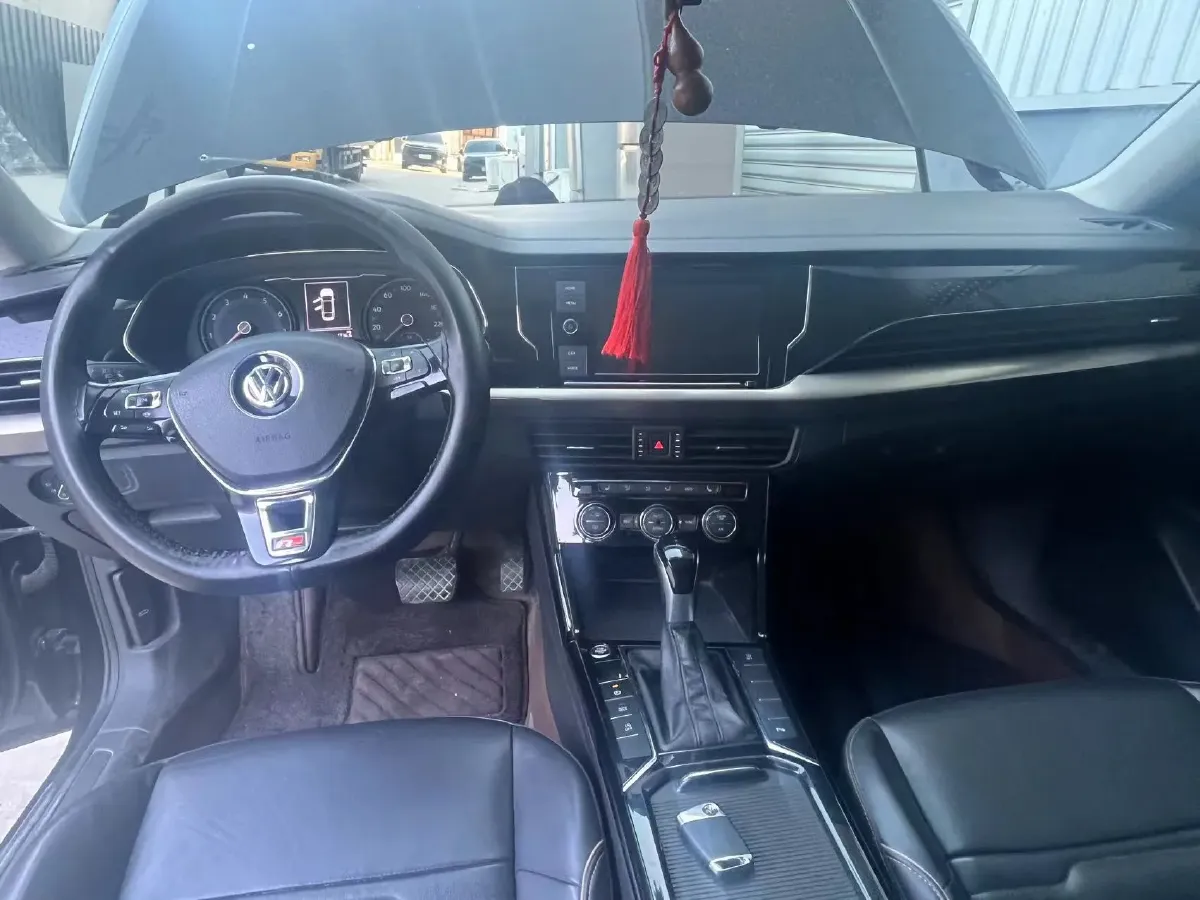 2019 Skoda Kodiak 2.0T 186HP L4 7DCT,autocango,china used car exporter,china ev exporter,chinese used car exporter,chinese used ev exporter