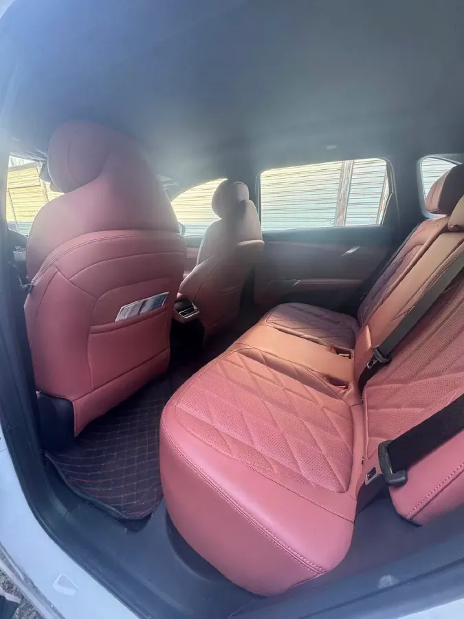 2025 ChangAn CS75 Plus 2.0T 233HP L4 8AT,autocango,china used car exporter,china ev exporter,chinese used car exporter,chinese used ev exporter