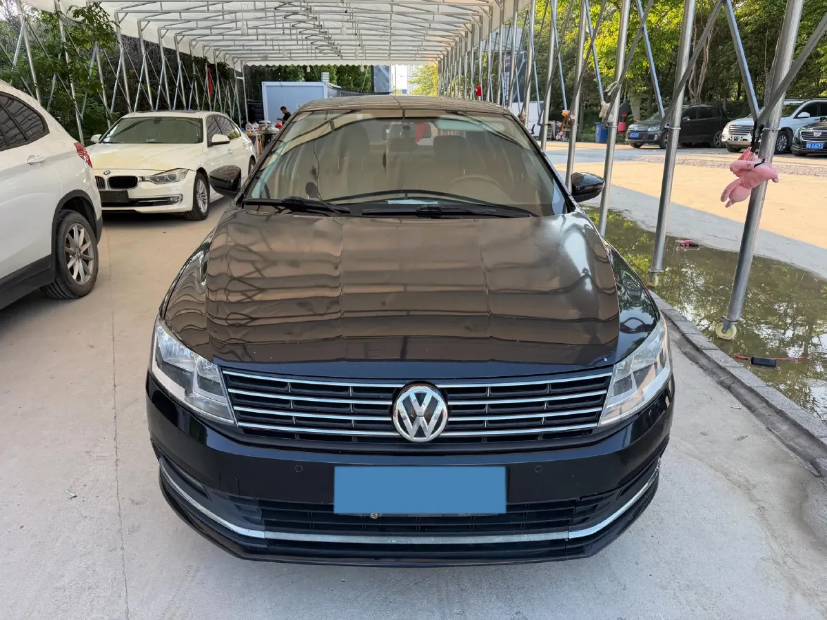 2018 Skoda Karoq 1.4T 150HP L4 7DCT,autocango,china used car exporter,china ev exporter,chinese used car exporter,chinese used ev exporter