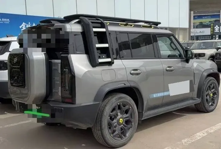 2024 Jetour ShanHai TravellerC-DM 1.5T 156HP L4 3DHT PHEV 43.24KWH,autocango,china used car exporter,china ev exporter,chinese used car exporter,chinese used ev exporter