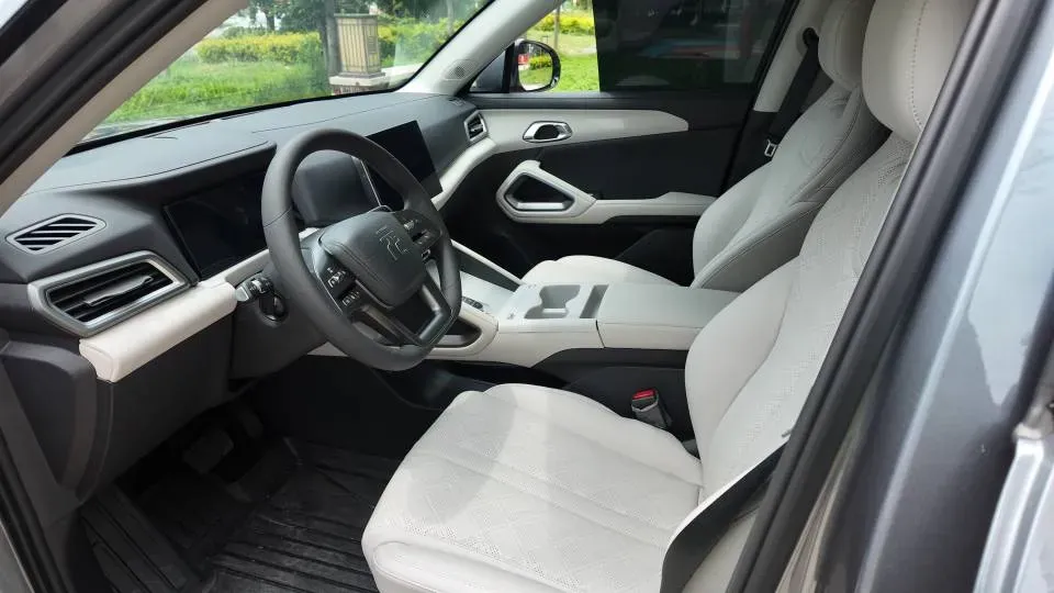 2024 BYD YuanUP BEV 32KWH,autocango,china used car exporter,china ev exporter,chinese used car exporter,chinese used ev exporter