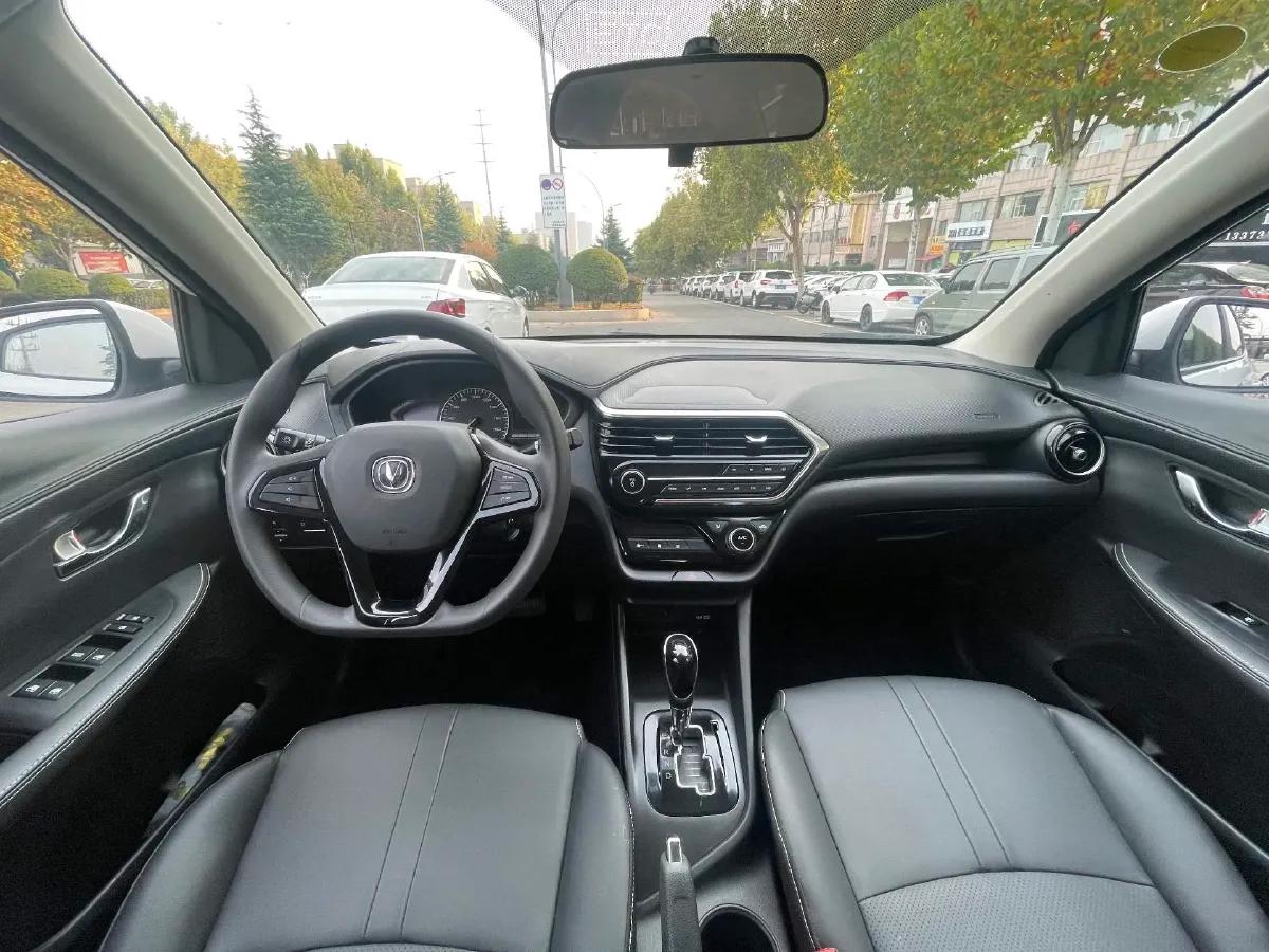 2019 ChangAn Alsvin 1.5L 107HP L4 5DCT,autocango,china used car exporter,china ev exporter,chinese used car exporter,chinese used ev exporter