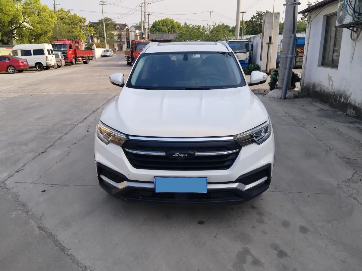 2018 Zotye T500 1.5T 156HP L4 6AT,autocango,china used car exporter,china ev exporter,chinese used car exporter,chinese used ev exporter