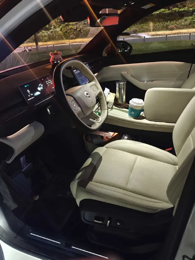 2023 NIO ES6 BEV 75KWH,autocango,china used car exporter,china ev exporter,chinese used car exporter,chinese used ev exporter