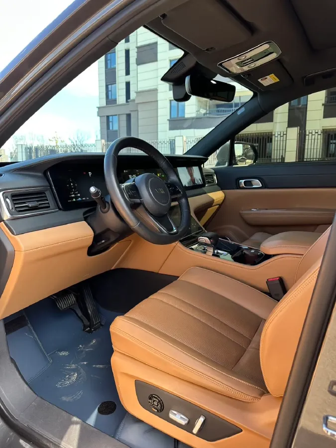 2020 Li ONE Range Extended 131HP REEV 40.5KWH,autocango,china used car exporter,china ev exporter,chinese used car exporter,chinese used ev exporter