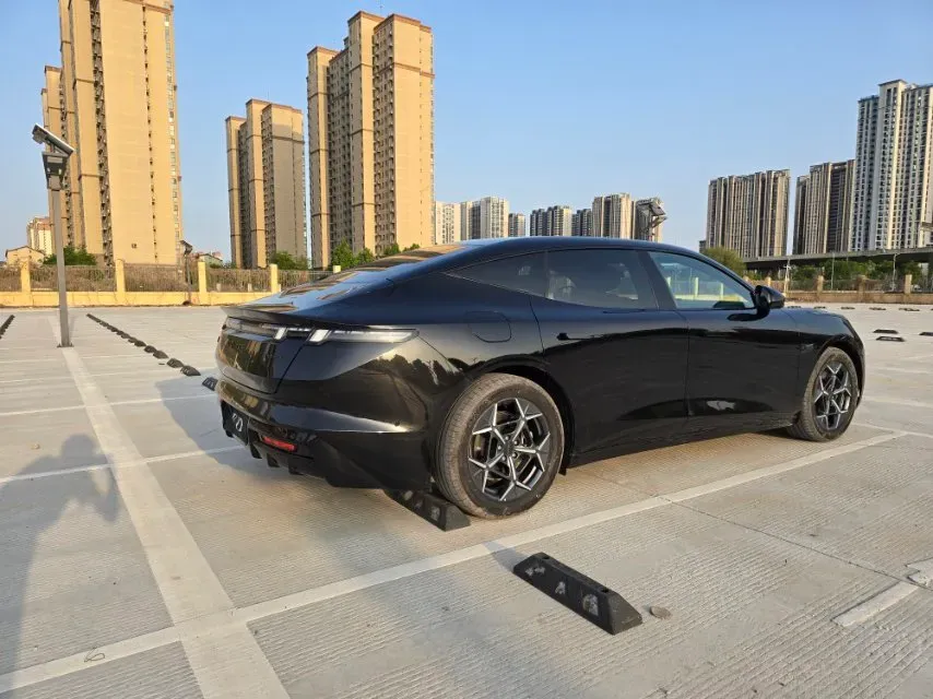 2025 LYNK&CO 10 EM-P 1.5T 163HP L4 3DHT PHEV,autocango,china used car exporter,china ev exporter,chinese used car exporter,chinese used ev exporter