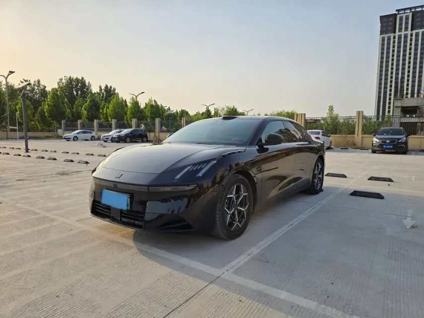 2025 LYNK&CO 10 EM-P 1.5T 163HP L4 3DHT PHEV,autocango,china used car exporter,china ev exporter,chinese used car exporter,chinese used ev exporter