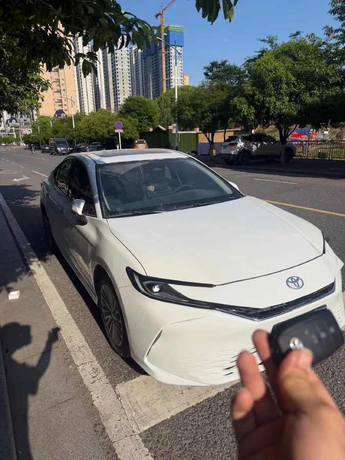 2025 Toyota Camry 2.0L 152HP L4 E-CVT Hybrid,autocango,china used car exporter,china ev exporter,chinese used car exporter,chinese used ev exporter