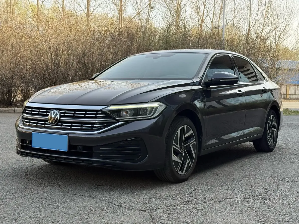 2023 Volkswagen Sagitar 1.4T 150HP L4 7DCT,autocango,china used car exporter,china ev exporter,chinese used car exporter,chinese used ev exporter