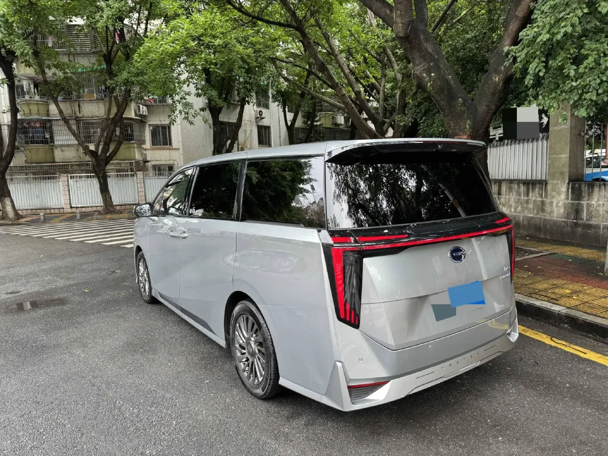 2023 GAC Trumpchi M8 2.0T 190HP L4 E-CVT Hybrid,autocango,china used car exporter,china ev exporter,chinese used car exporter,chinese used ev exporter