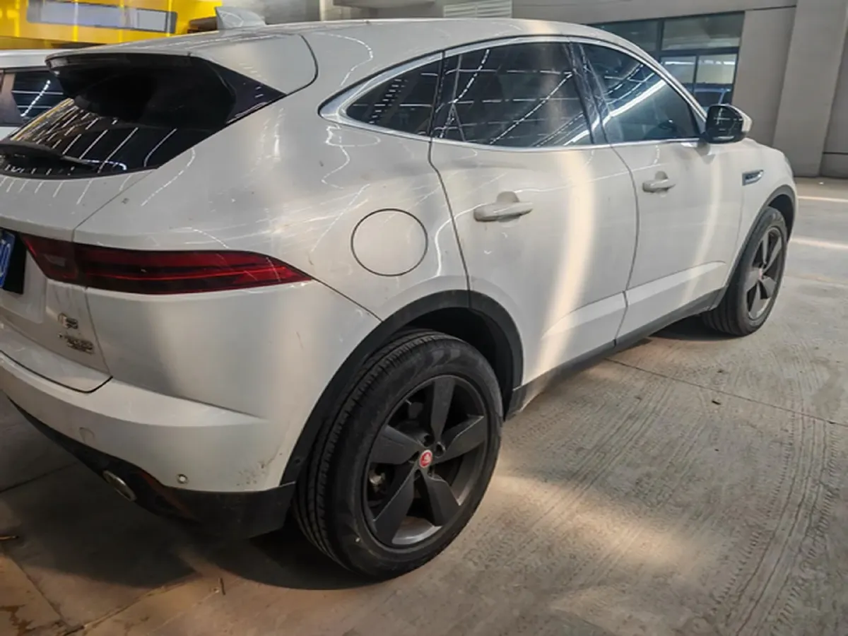 2018 Mercedes-Benz C Class 1.6T 156HP L4 9AT,autocango,china used car exporter,china ev exporter,chinese used car exporter,chinese used ev exporter