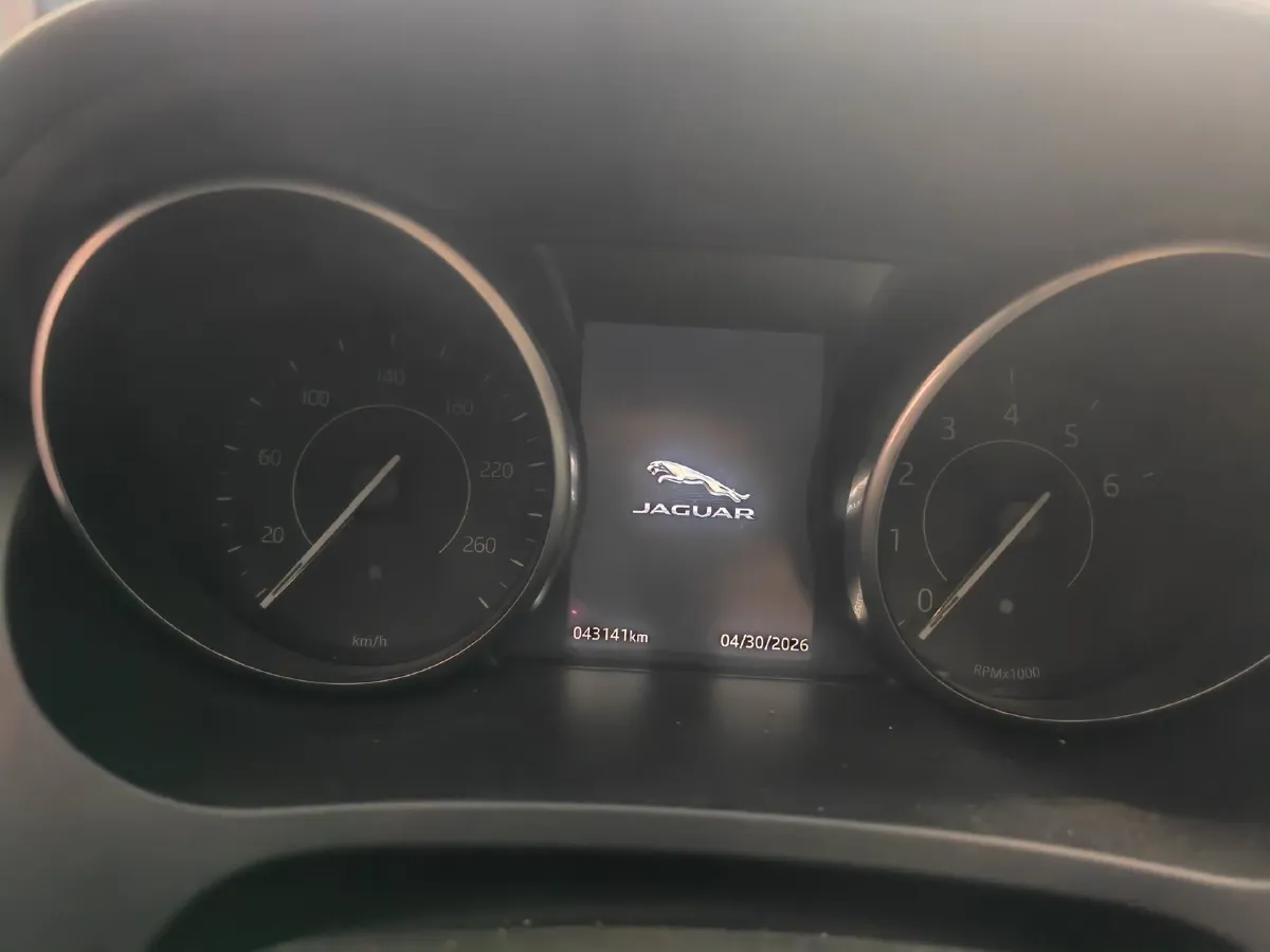 2018 Mercedes-Benz C Class 1.6T 156HP L4 9AT,autocango,china used car exporter,china ev exporter,chinese used car exporter,chinese used ev exporter