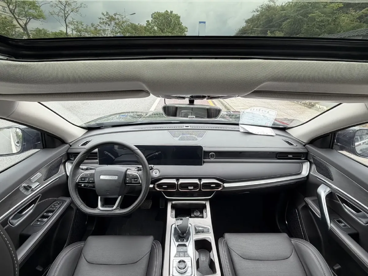 2021 Jetour X70 Plus 1.5T 156HP L4 6DCT,autocango,china used car exporter,china ev exporter,chinese used car exporter,chinese used ev exporter