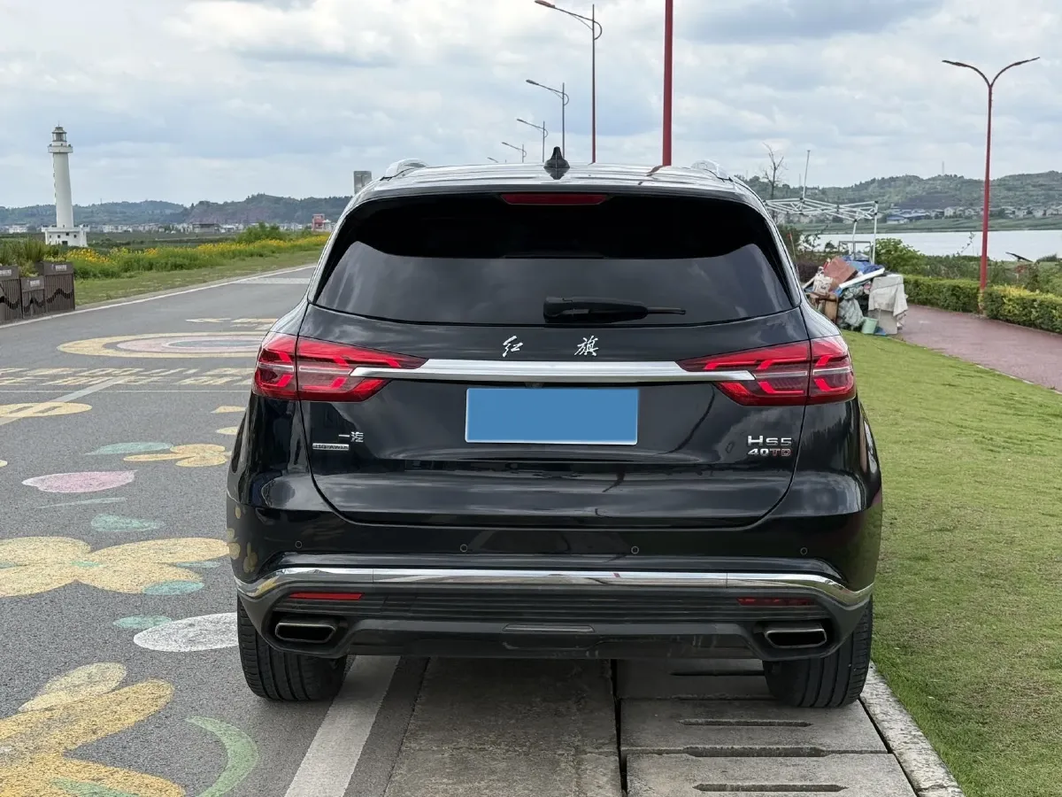 2022 HongQi HS5 2.0T 224HP L4 6AT,autocango,china used car exporter,china ev exporter,chinese used car exporter,chinese used ev exporter