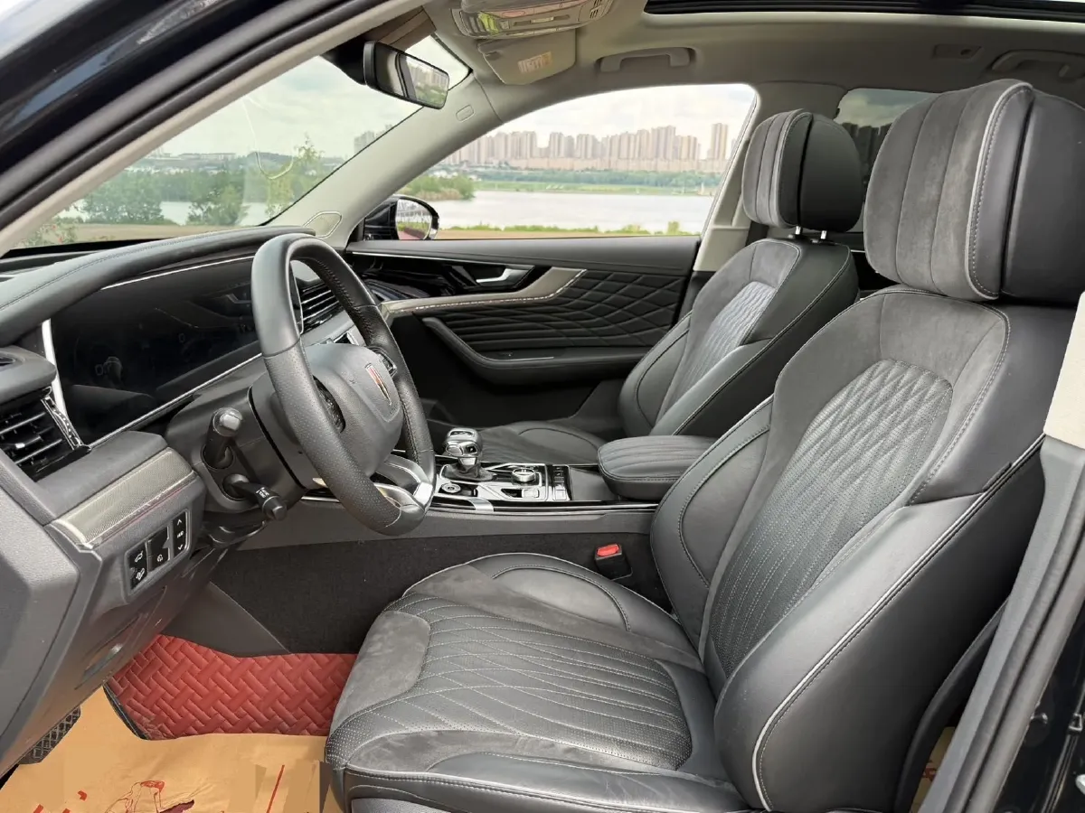 2022 HongQi HS5 2.0T 224HP L4 6AT,autocango,china used car exporter,china ev exporter,chinese used car exporter,chinese used ev exporter