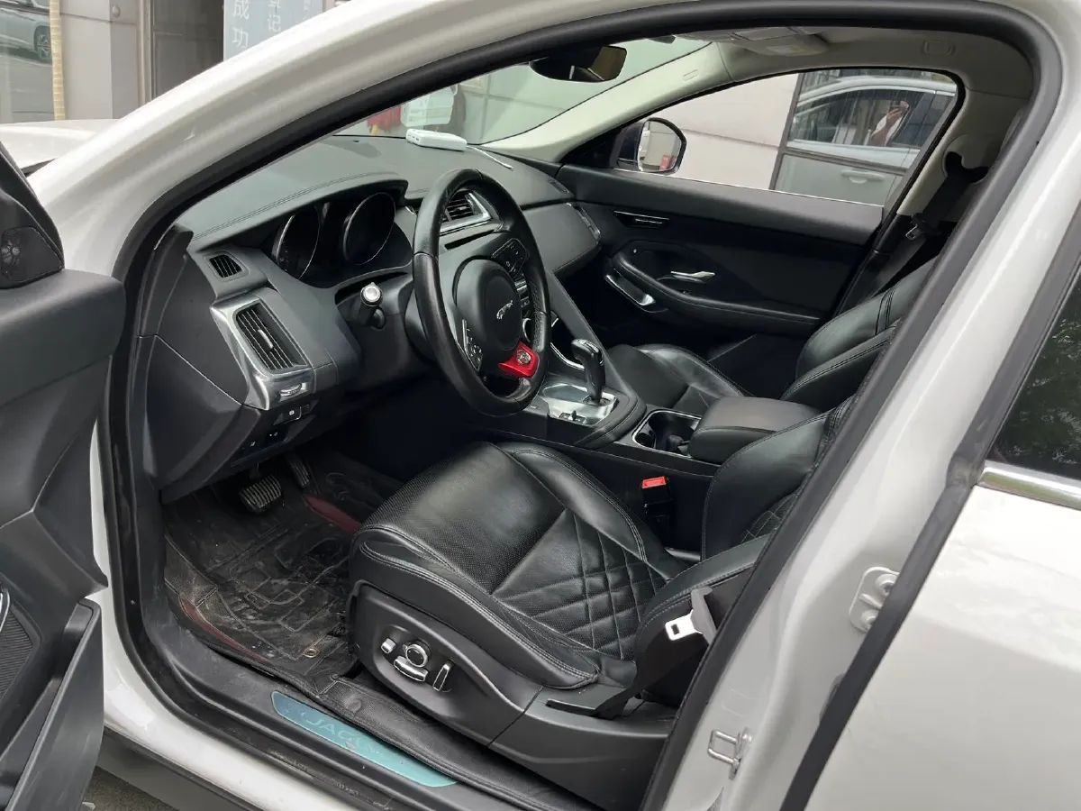 2018 Mercedes-Benz C Class 1.6T 156HP L4 9AT,autocango,china used car exporter,china ev exporter,chinese used car exporter,chinese used ev exporter