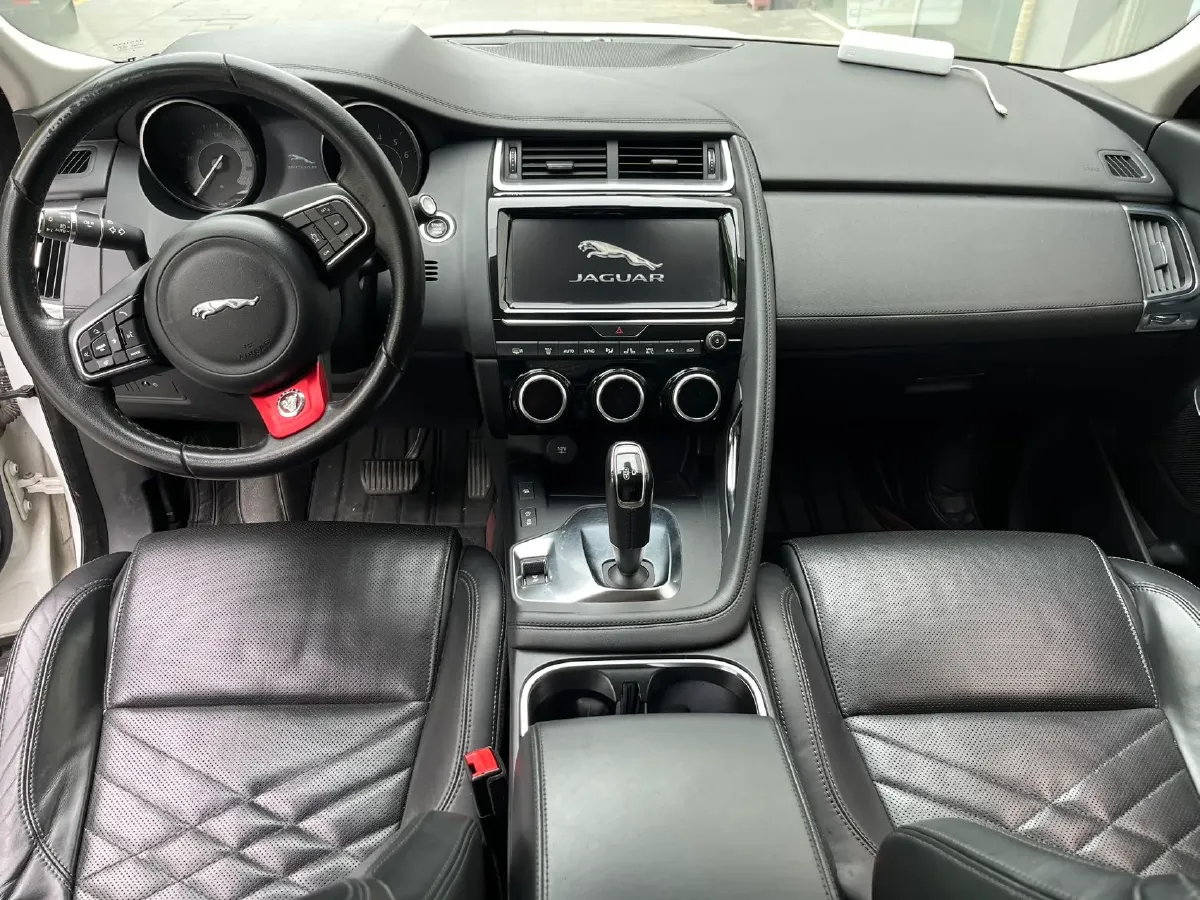 2018 Mercedes-Benz C Class 1.6T 156HP L4 9AT,autocango,china used car exporter,china ev exporter,chinese used car exporter,chinese used ev exporter