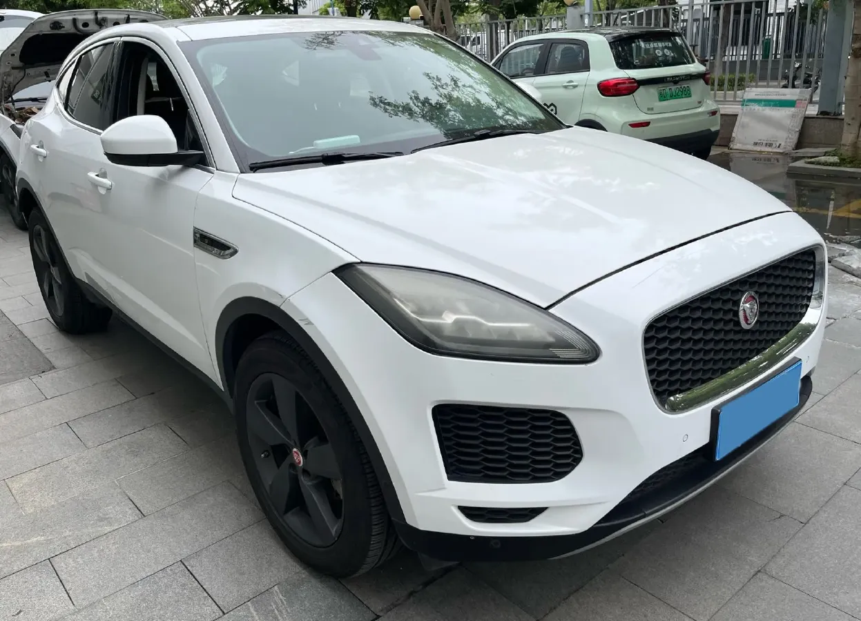 2018 Mercedes-Benz C Class 1.6T 156HP L4 9AT,autocango,china used car exporter,china ev exporter,chinese used car exporter,chinese used ev exporter