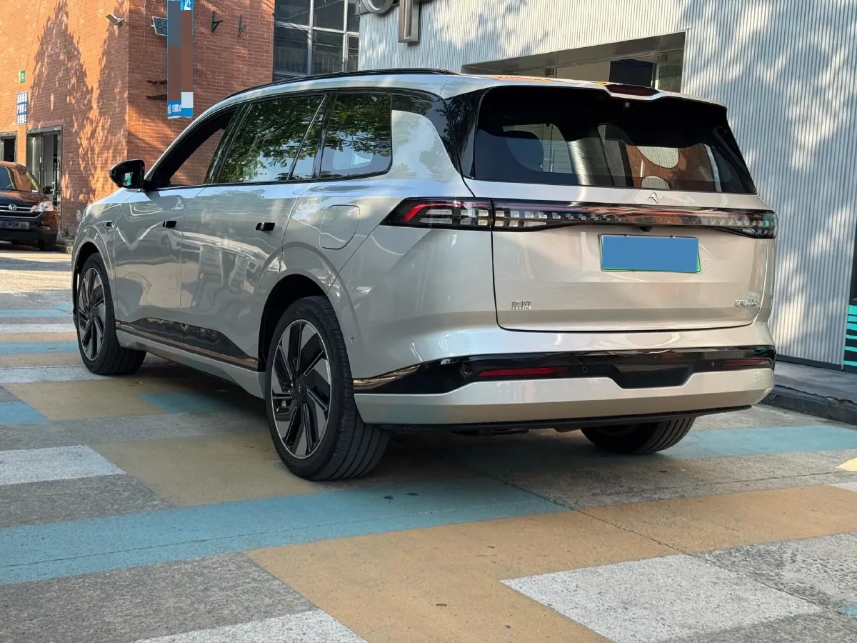 2024 DongFeng eπ eπ008 1.5T 147HP L4 REEV 34.32KWH,autocango,china used car exporter,china ev exporter,chinese used car exporter,chinese used ev exporter