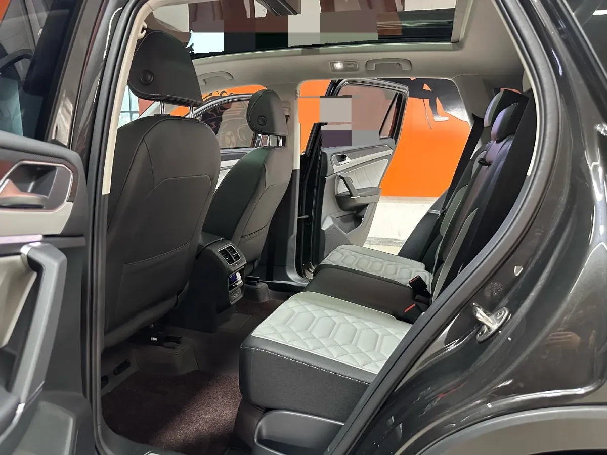 2024 Volkswagen Tayron 1.5T 160HP L4 7DCT,autocango,china used car exporter,china ev exporter,chinese used car exporter,chinese used ev exporter