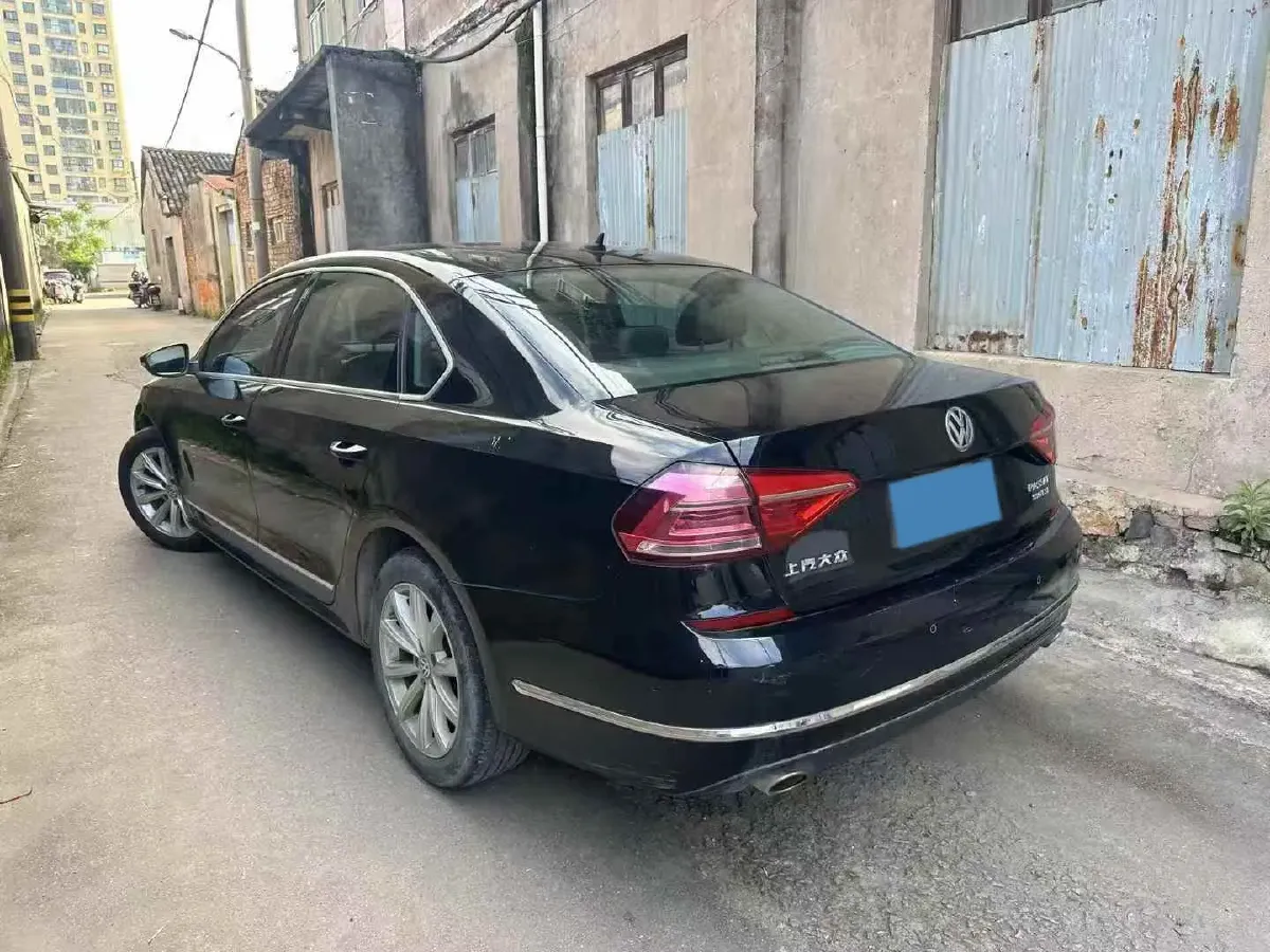 2017 Volkswagen Passat 1.8T 180HP L4 7DCT,autocango,china used car exporter,china ev exporter,chinese used car exporter,chinese used ev exporter