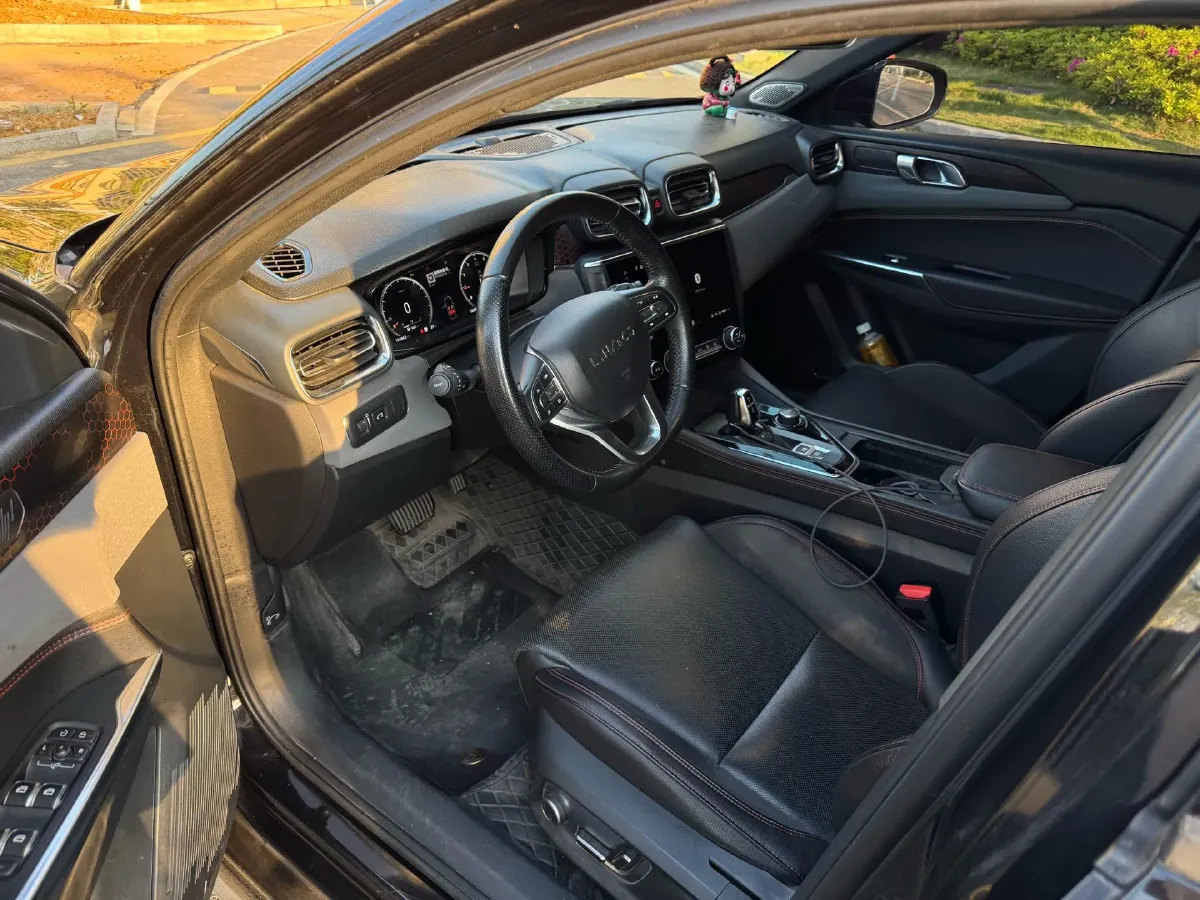 2019 LYNK&CO 01 2.0T 190HP L4 6AT,autocango,china used car exporter,china ev exporter,chinese used car exporter,chinese used ev exporter