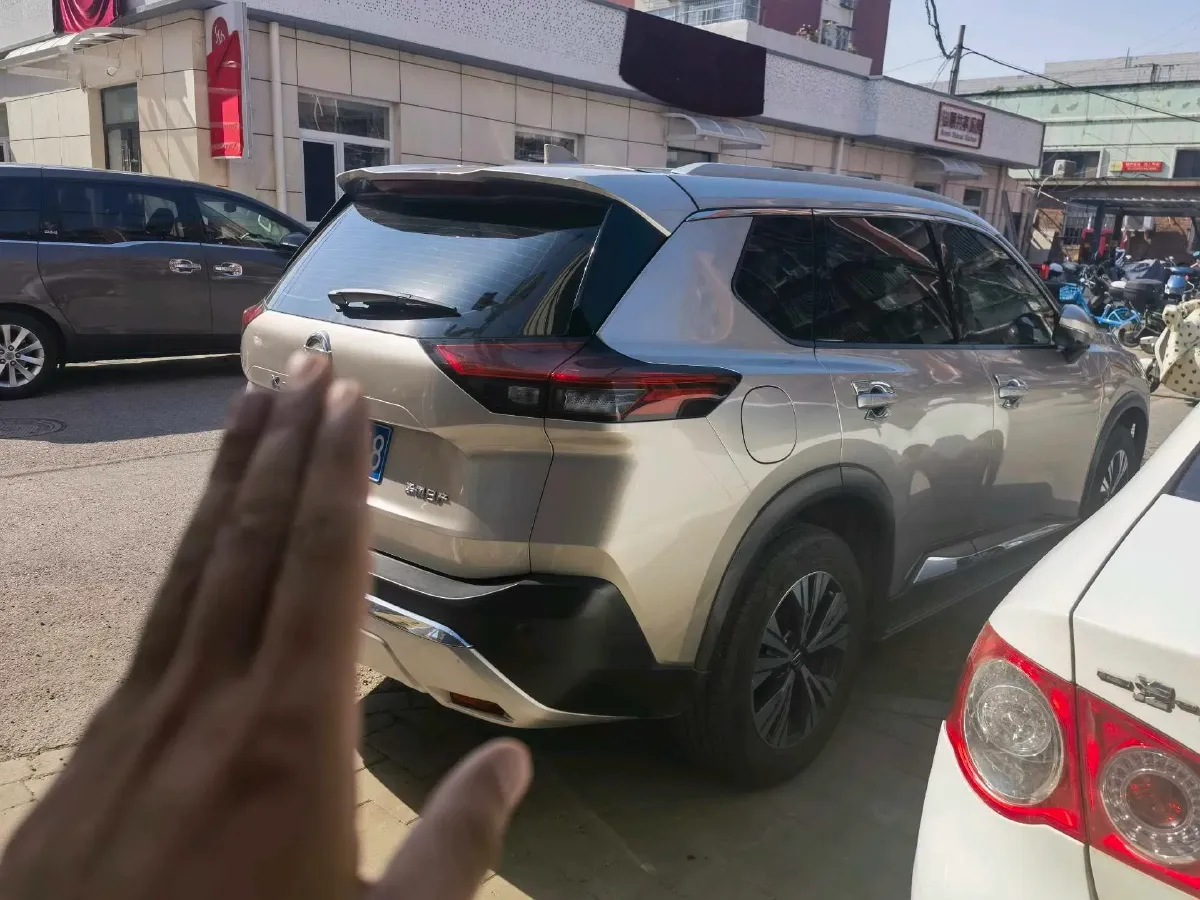 2021 Nissan X-Trail 1.5T 204HP L3 CVT,autocango,china used car exporter,china ev exporter,chinese used car exporter,chinese used ev exporter