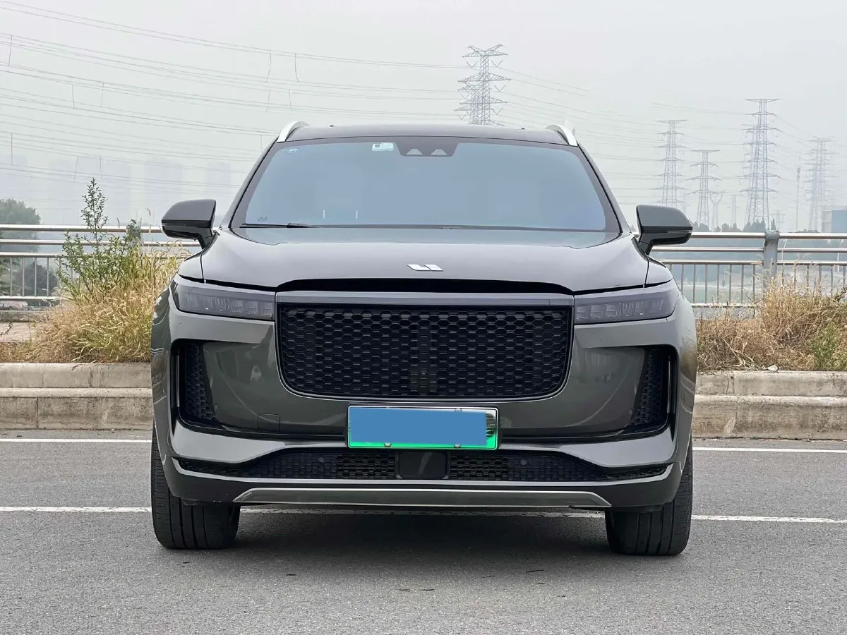 2020 Li ONE Range Extended 131HP REEV 40.5KWH,autocango,china used car exporter,china ev exporter,chinese used car exporter,chinese used ev exporter