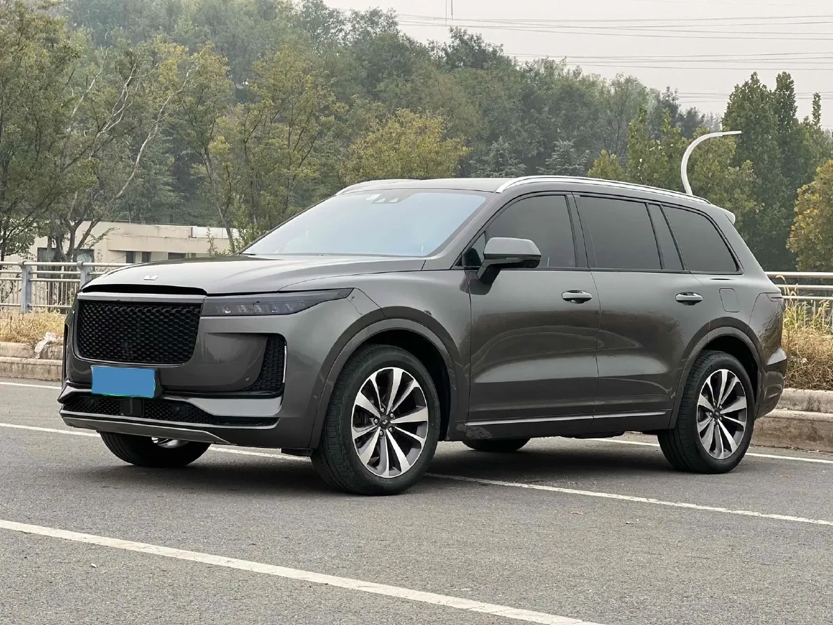 2020 Li ONE Range Extended 131HP REEV 40.5KWH,autocango,china used car exporter,china ev exporter,chinese used car exporter,chinese used ev exporter