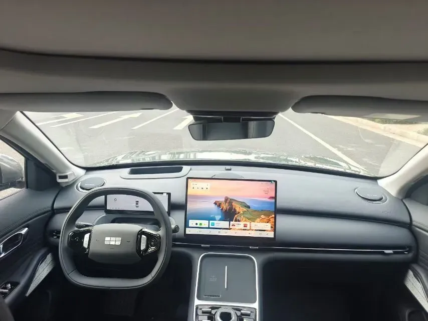 2026 Geely Galaxy Starship 7 1.5L 112HP L4 1DHT PHEV,autocango,china used car exporter,china ev exporter,chinese used car exporter,chinese used ev exporter