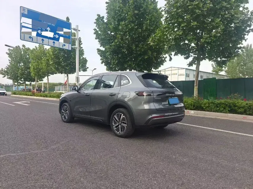 2026 Geely Galaxy Starship 7 1.5L 112HP L4 1DHT PHEV,autocango,china used car exporter,china ev exporter,chinese used car exporter,chinese used ev exporter