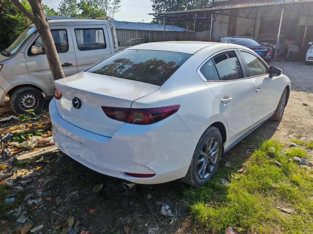 2020 Mazda 3 Axela 1.5L 117HP L4 6AT,autocango,china used car exporter,china ev exporter,chinese used car exporter,chinese used ev exporter