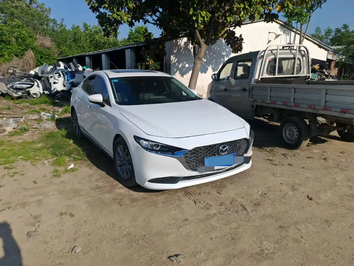 2020 Mazda 3 Axela 1.5L 117HP L4 6AT,autocango,china used car exporter,china ev exporter,chinese used car exporter,chinese used ev exporter