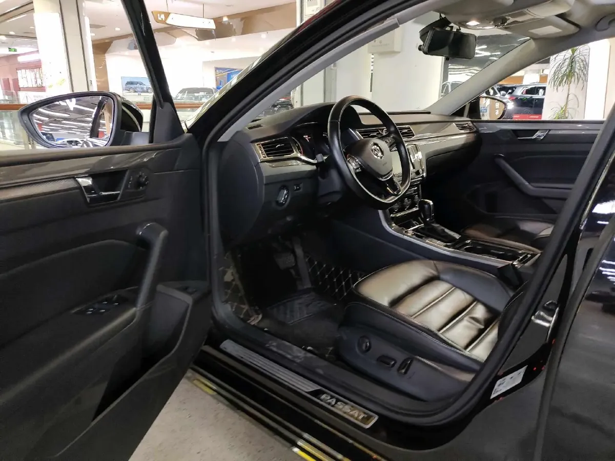 2017 Volkswagen Passat 1.4T 150HP L4 7DCT,autocango,china used car exporter,china ev exporter,chinese used car exporter,chinese used ev exporter