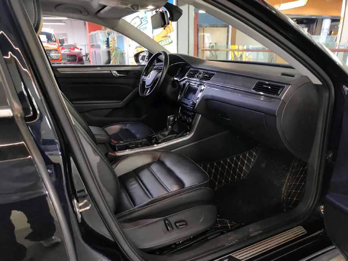 2017 Volkswagen Passat 1.4T 150HP L4 7DCT,autocango,china used car exporter,china ev exporter,chinese used car exporter,chinese used ev exporter