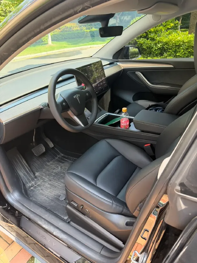 2022 Tesla Model Y BEV 60KWH,autocango,china used car exporter,china ev exporter,chinese used car exporter,chinese used ev exporter