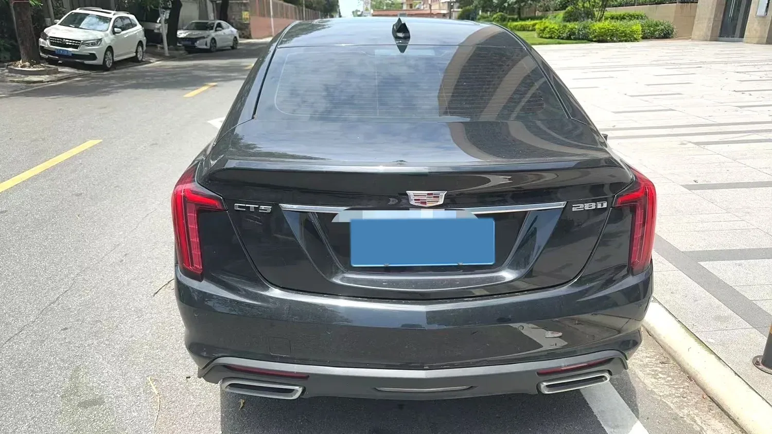 2024 Cadillac CT5 2.0T 237HP L4 10AT,autocango,china used car exporter,china ev exporter,chinese used car exporter,chinese used ev exporter