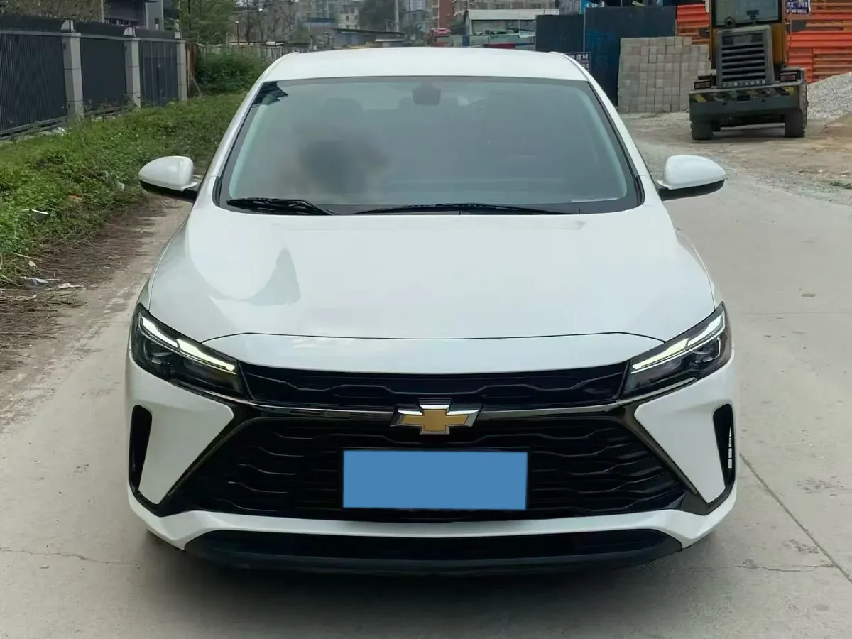 2023 Chevrolet Monza 1.5L 113HP L4 6DCT,autocango,china used car exporter,china ev exporter,chinese used car exporter,chinese used ev exporter