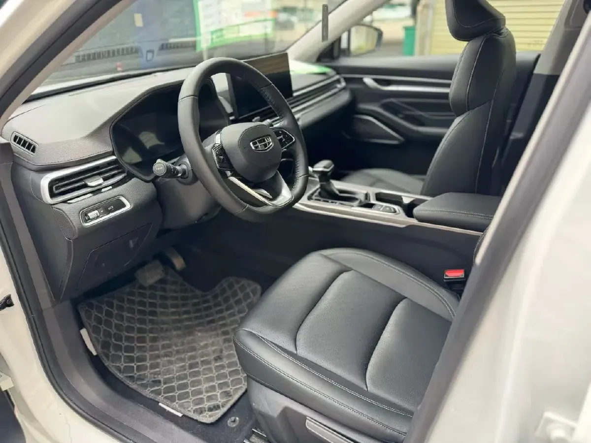 2022 Geely Emgrand 1.5L 114HP L4 CVT,autocango,china used car exporter,china ev exporter,chinese used car exporter,chinese used ev exporter