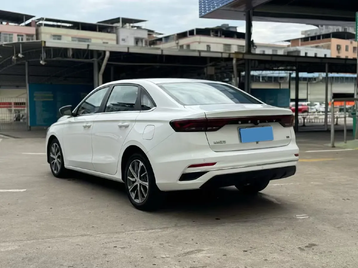 2022 Geely Emgrand 1.5L 114HP L4 CVT,autocango,china used car exporter,china ev exporter,chinese used car exporter,chinese used ev exporter