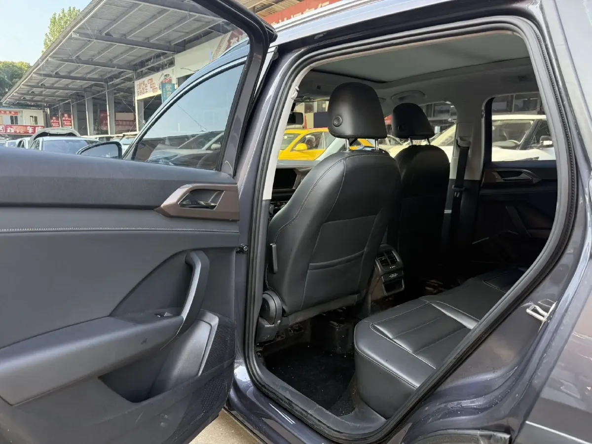 2020 Volkswagen Tharu 1.4T 150HP L4 7DCT,autocango,china used car exporter,china ev exporter,chinese used car exporter,chinese used ev exporter